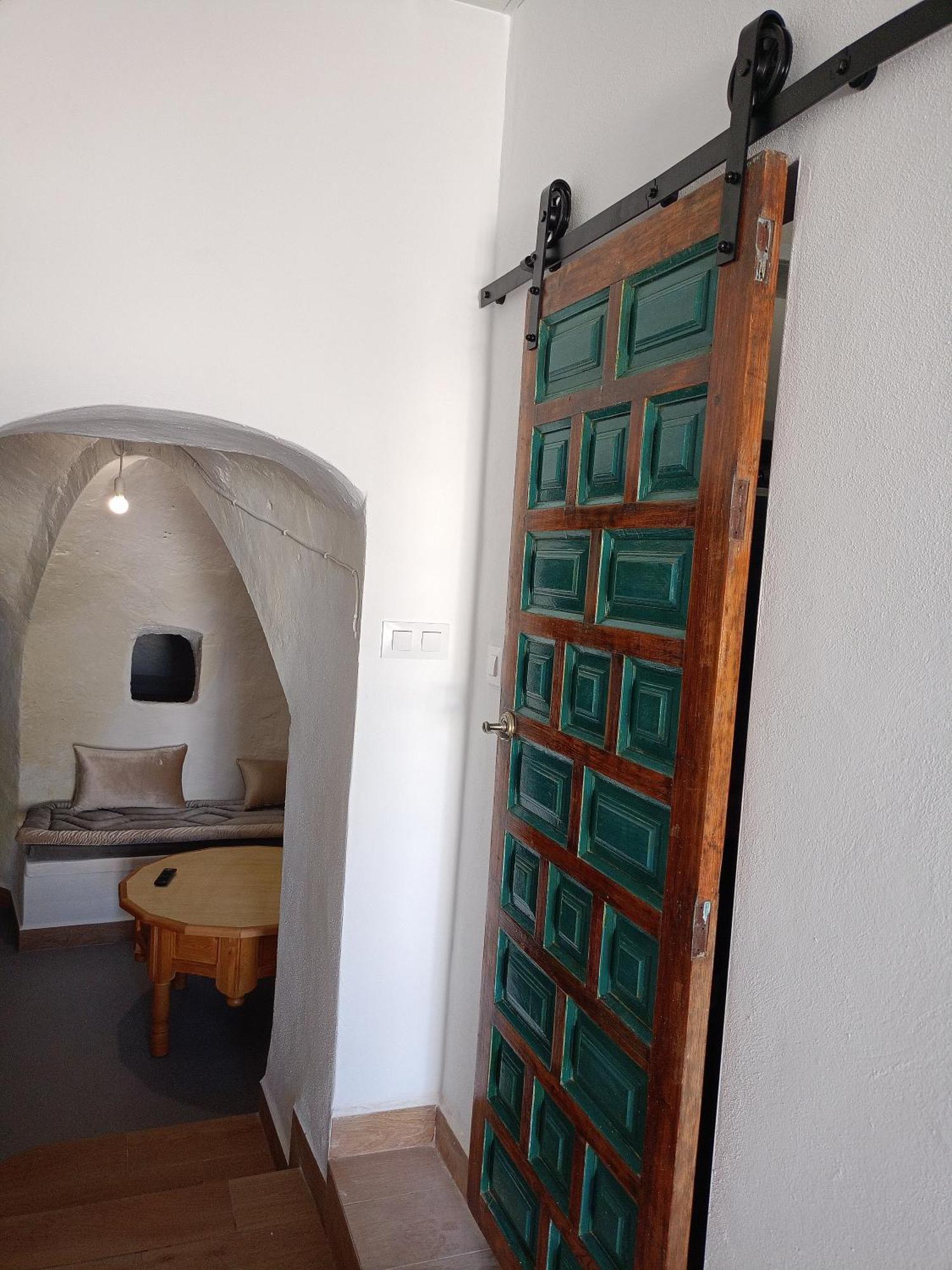 Encantadora Casa-Cueva En Pleno Barrio Alfarero De Ніхар Екстер'єр фото